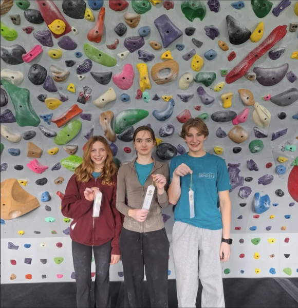 Bouldering Comes to Bend