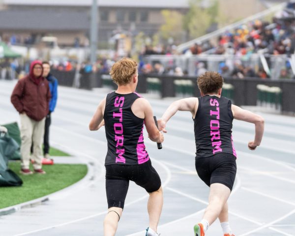 Summit Hosts Varsity Invitational