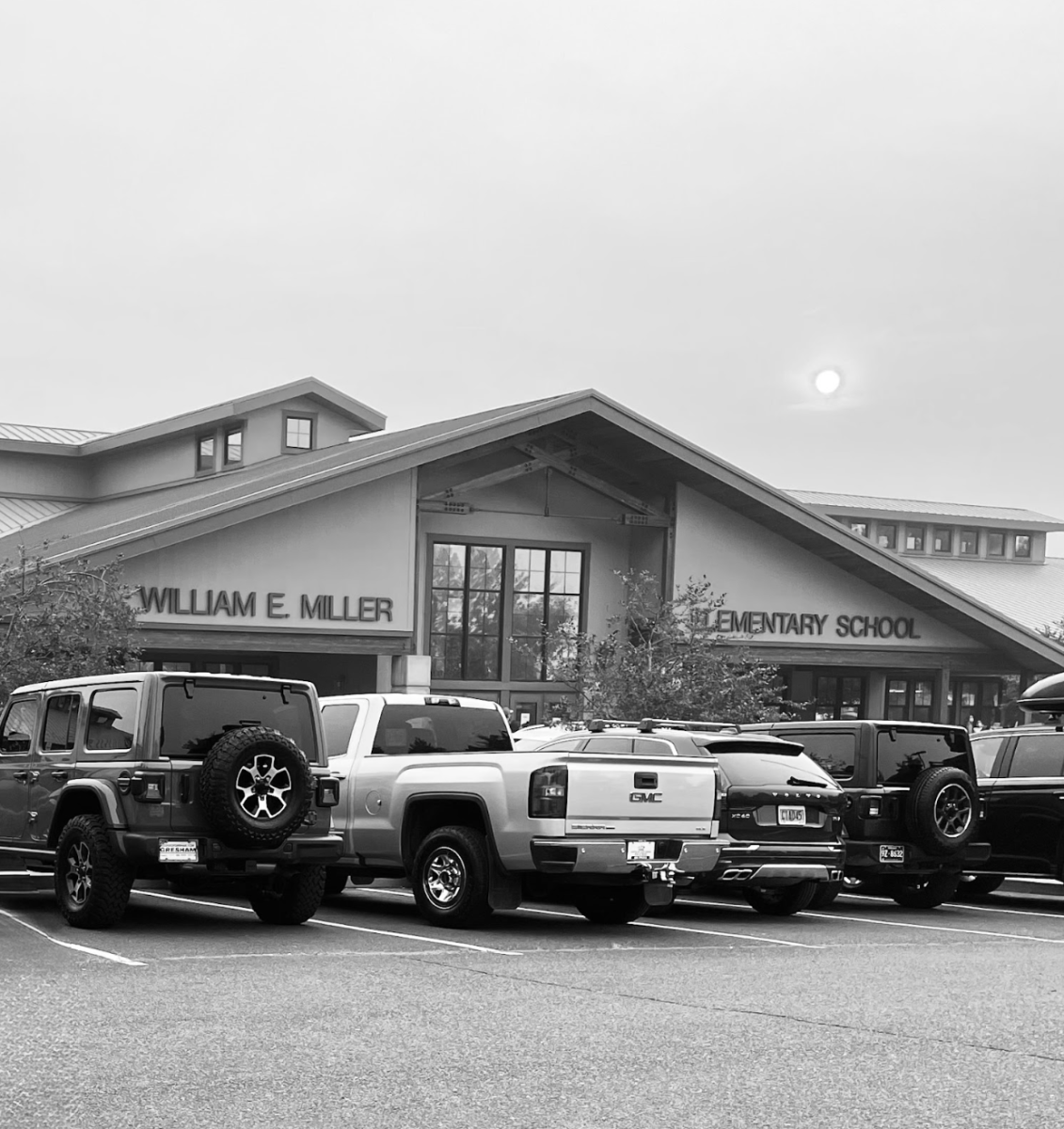 Miller Elementary School, located near Summit, experienced a minor fire on Dec. 1. / Photo Credit: Leighton Allen